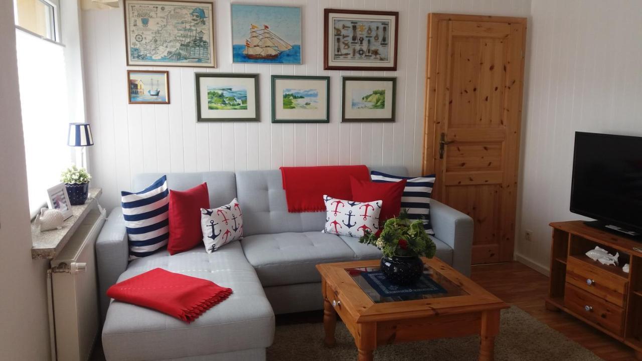 Ferienwohnung Insel Ruegen Bergen Auf Rugen Luaran gambar