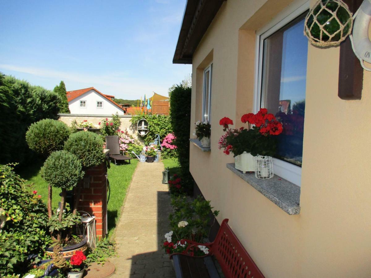 Ferienwohnung Insel Ruegen Bergen Auf Rugen Luaran gambar
